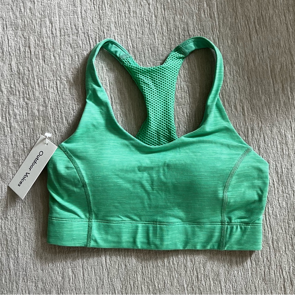 BNWT Outdoor Voices Doing Things bra